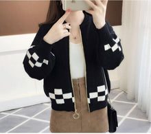 Load image into Gallery viewer, Women&#39;s cashmere knitted sweater with zipper, autumn winter Korean long-sleeved sweater cashmere female knitted jacket sweater
